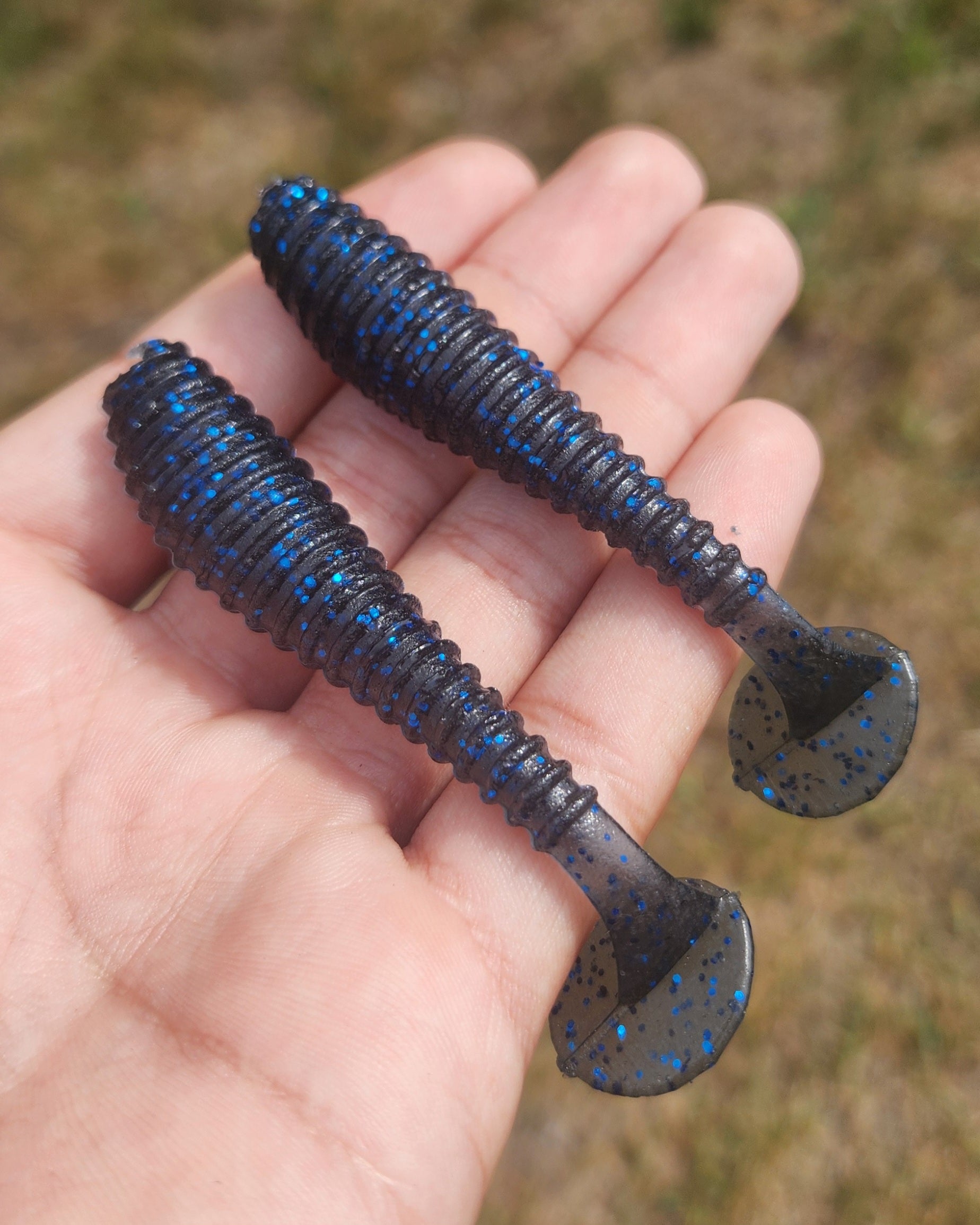 BLACK AND BLUE FLAKE 3.5" Swimbait (6 Pack)