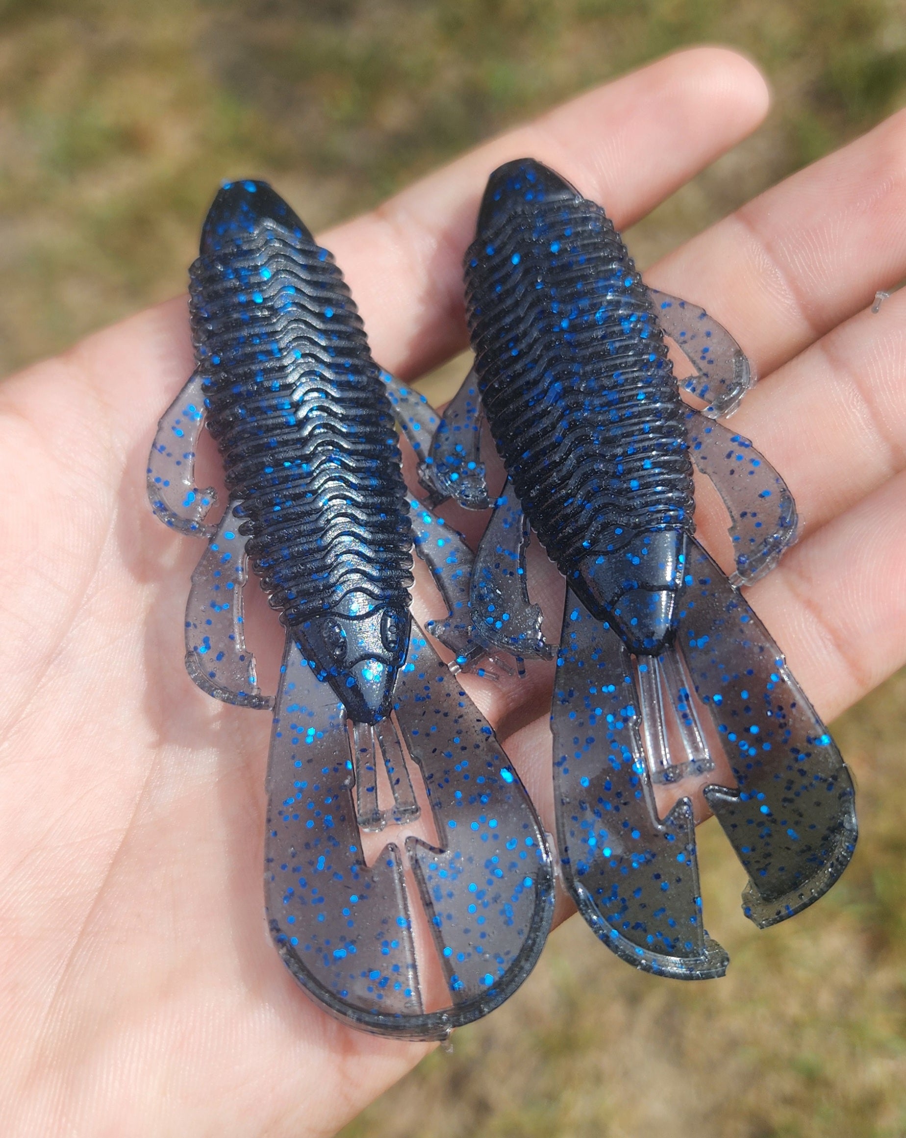 BLACK AND BLUE FLAKE 4" Flippen Flapper (4 Pack)